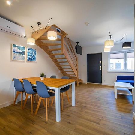 Holiday Complex With Pool, Ревал Екстериор снимка