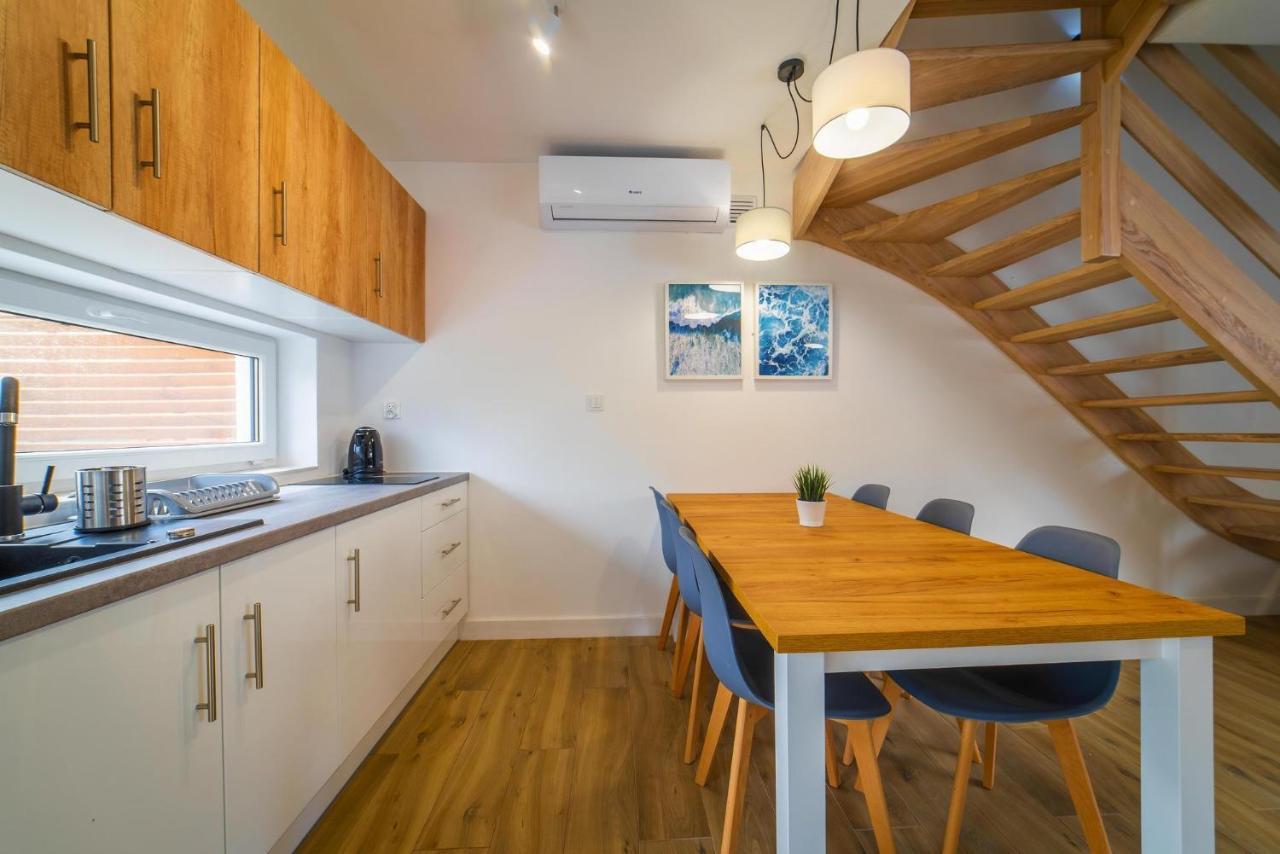 Holiday Complex With Pool, Ревал Екстериор снимка