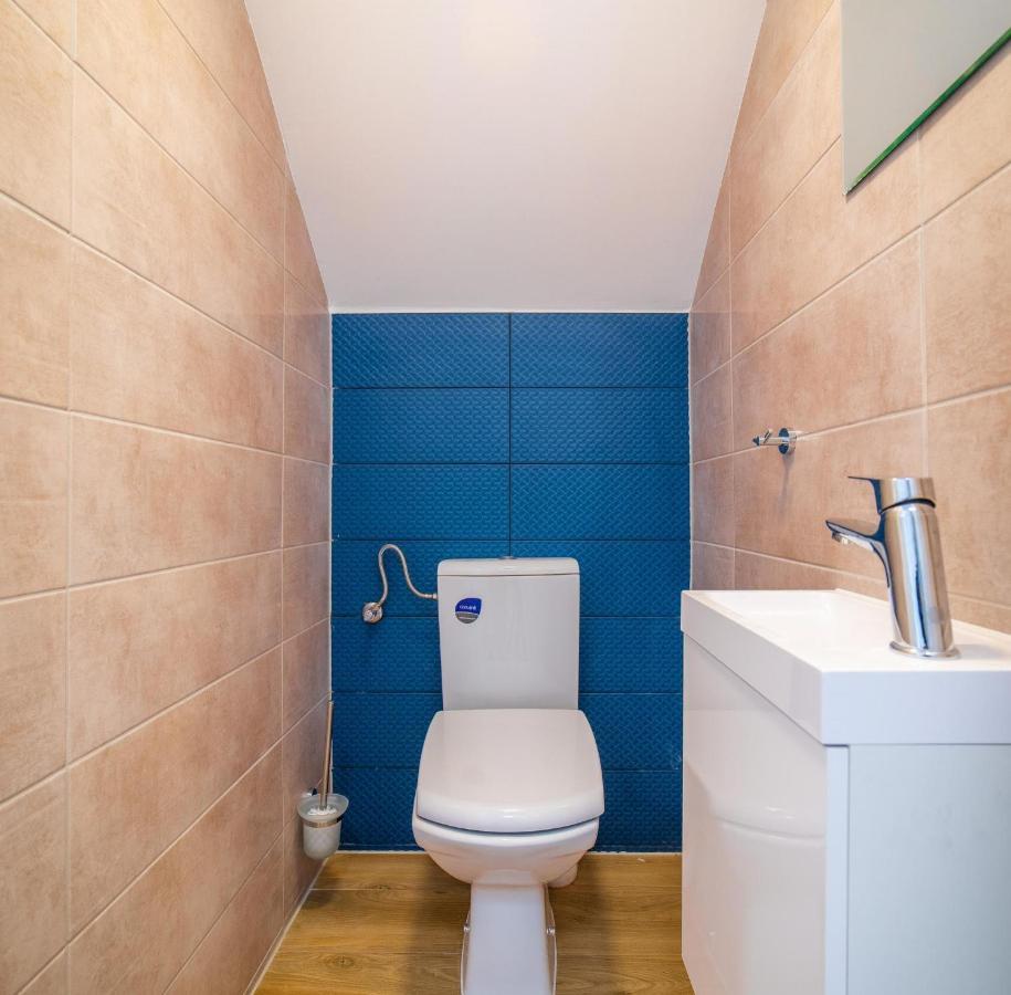 Holiday Complex With Pool, Ревал Екстериор снимка